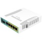 hEX PoE router con 5 porte Gigabit RB960PGS MikroTik